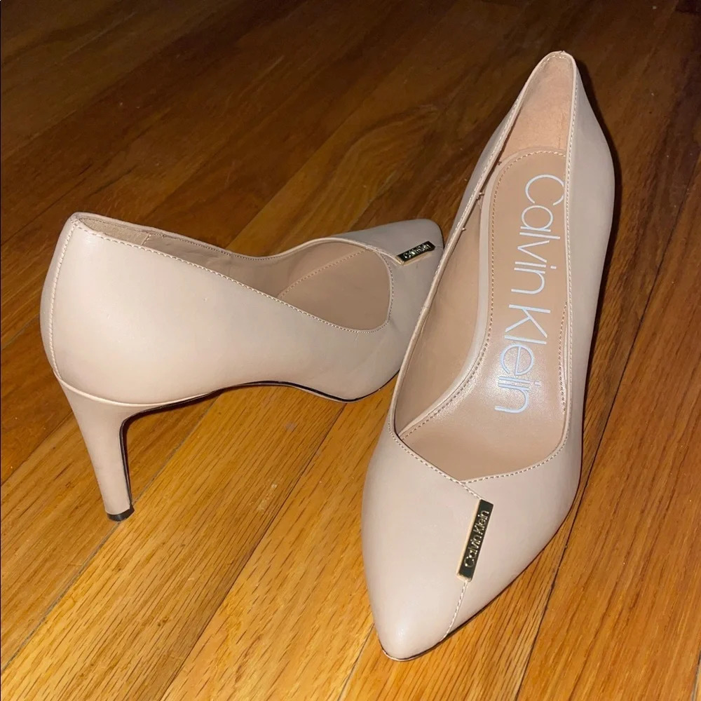 Anthropologie Calvin Klein Nude Heels. Gayle or Brady. ‎ Size 8.  Leather.
